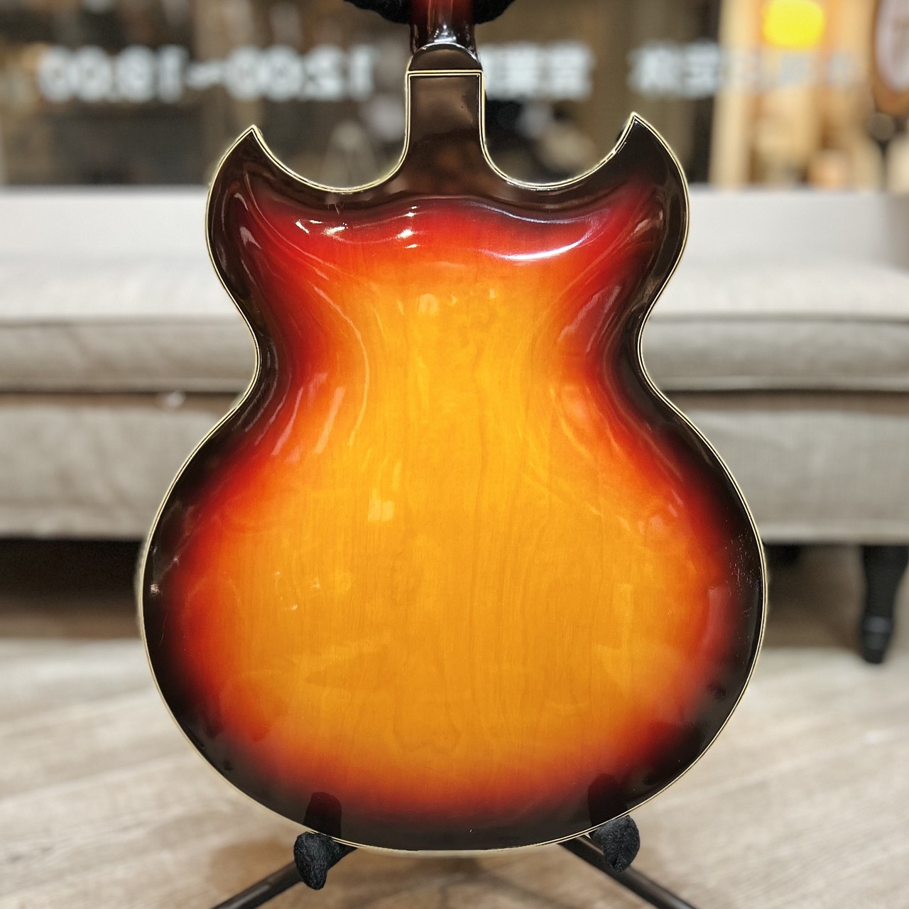 Conrad Model 40185 Barney Kessel Type（ビンテージ）【楽器検索