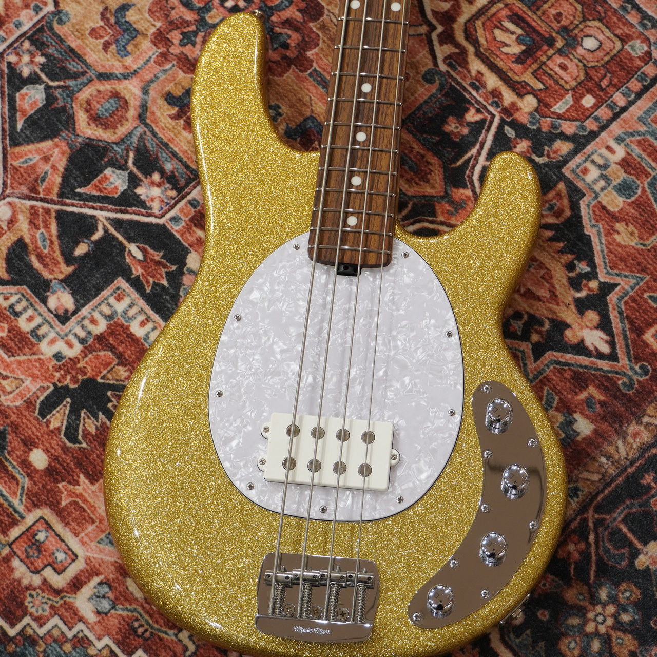 MUSIC MAN StingRay 4 Special Genius Gold / Rosewood 【アウトレット