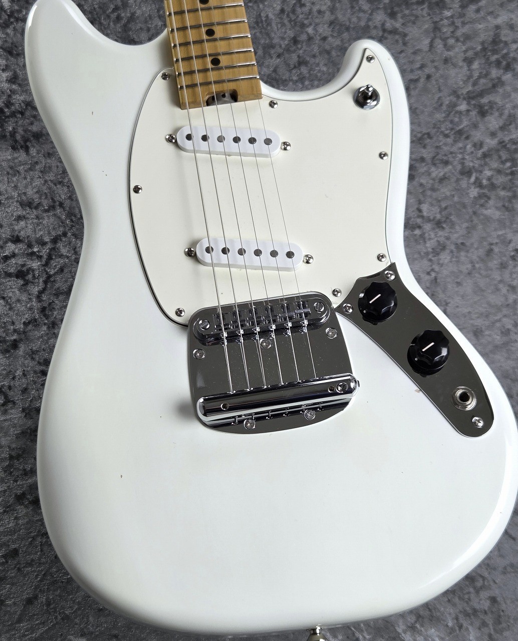 ギター infinite trad mg mustang infinite Trad MG Gold w/Light Aged【国産ハイエンド