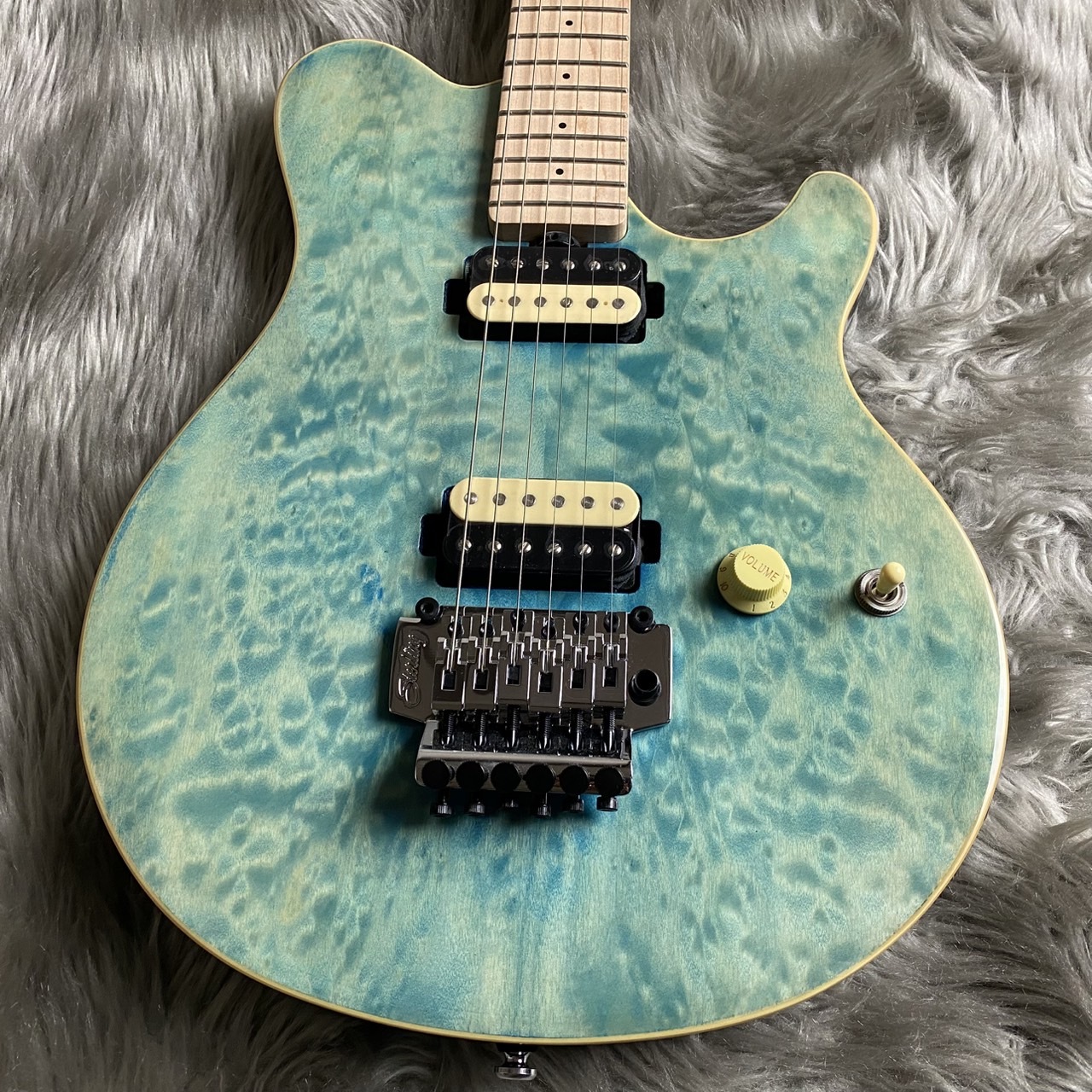 Sterling by MUSIC MAN SBMM AX40-TBL-M(Transparent Blue
