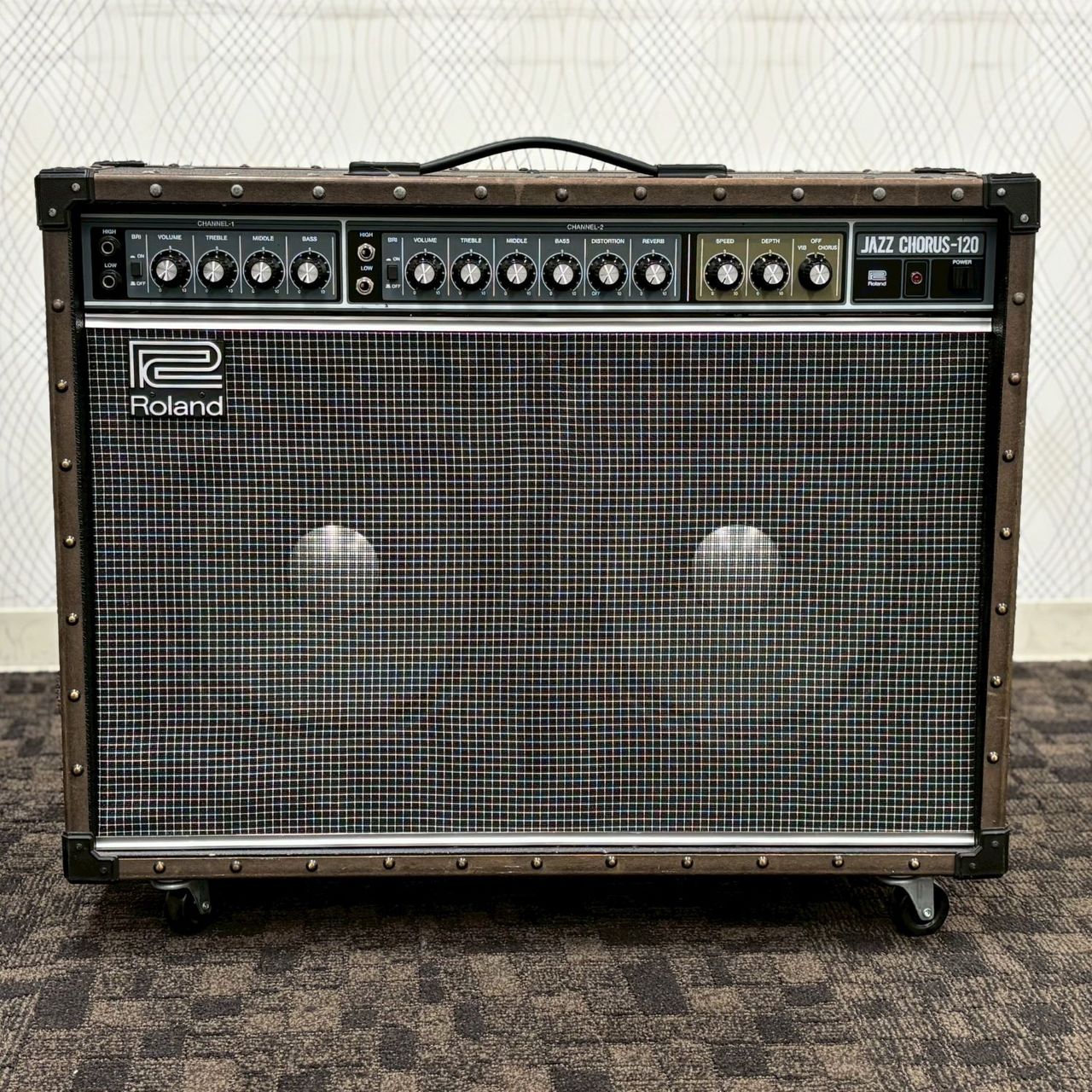 Roland Roland JC-120（中古/送料無料）【楽器検索デジマート】