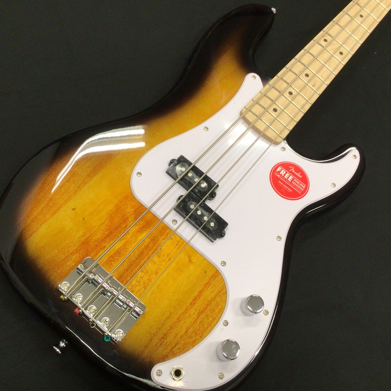 Squier by Fender Sonic™ Precision Bass® 2-Color Sunburst（新品