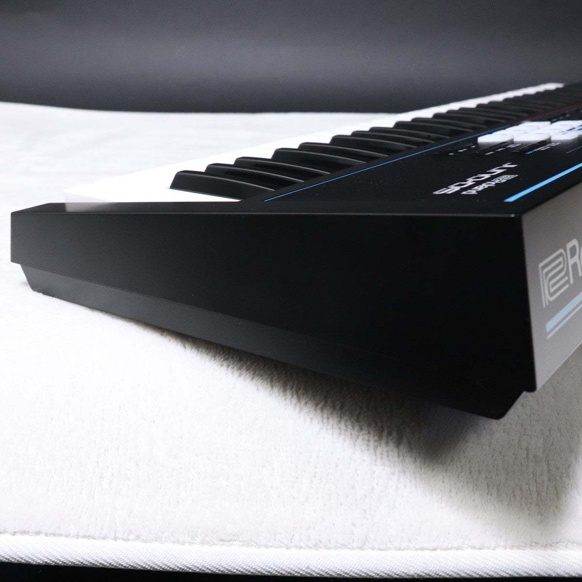 Roland JUNO-DS61 【梅田店】（中古/送料無料）【楽器検索デジマート】