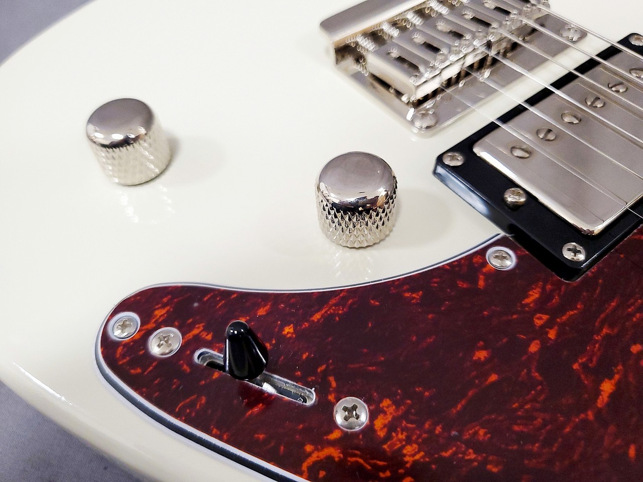 YAMAHA PACIFICA311H ヴィンテージホワイト(VW)（新品）【楽器検索