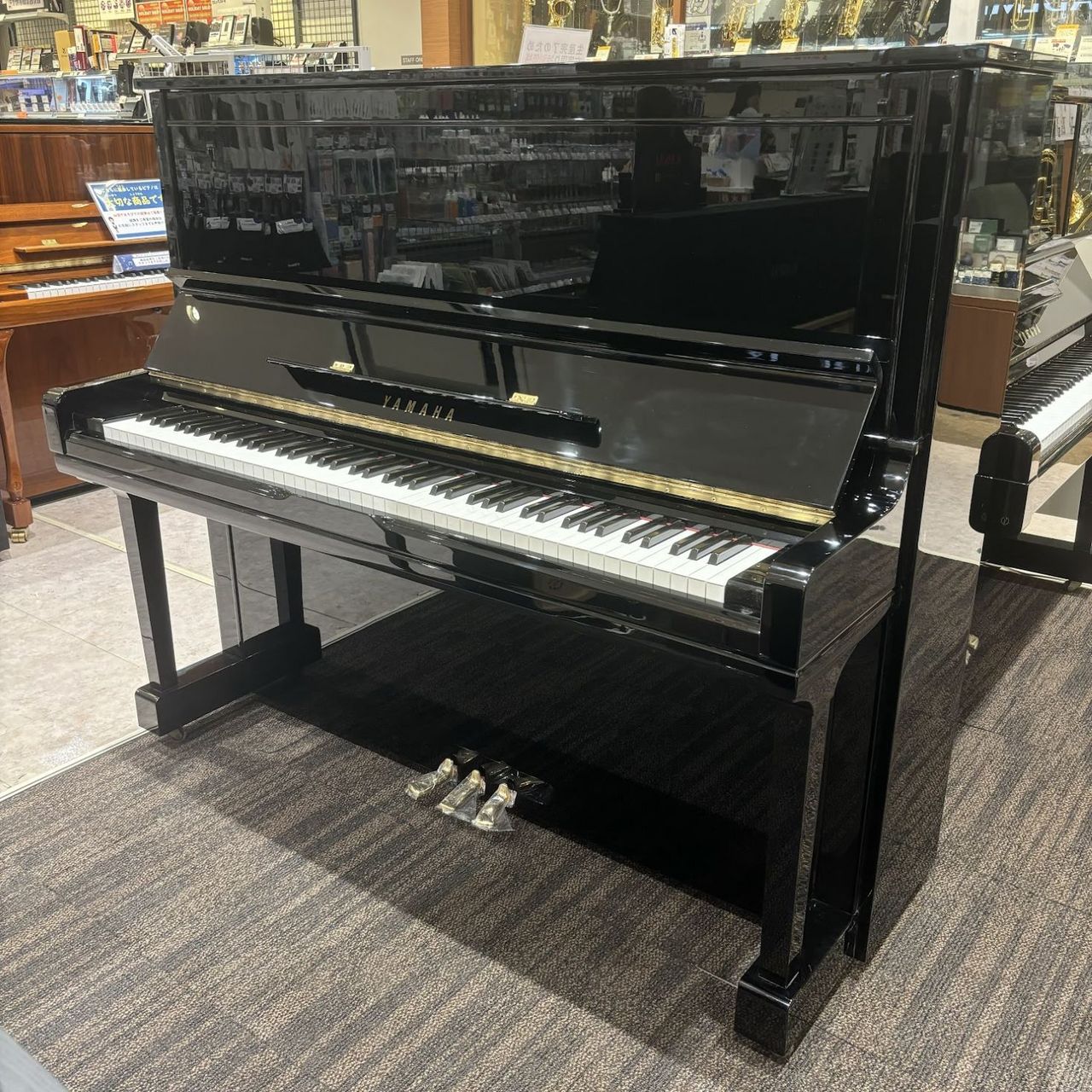 YAMAHA YAMAHA 中古アップライトピアノ U300（中古/送料無料）【楽器