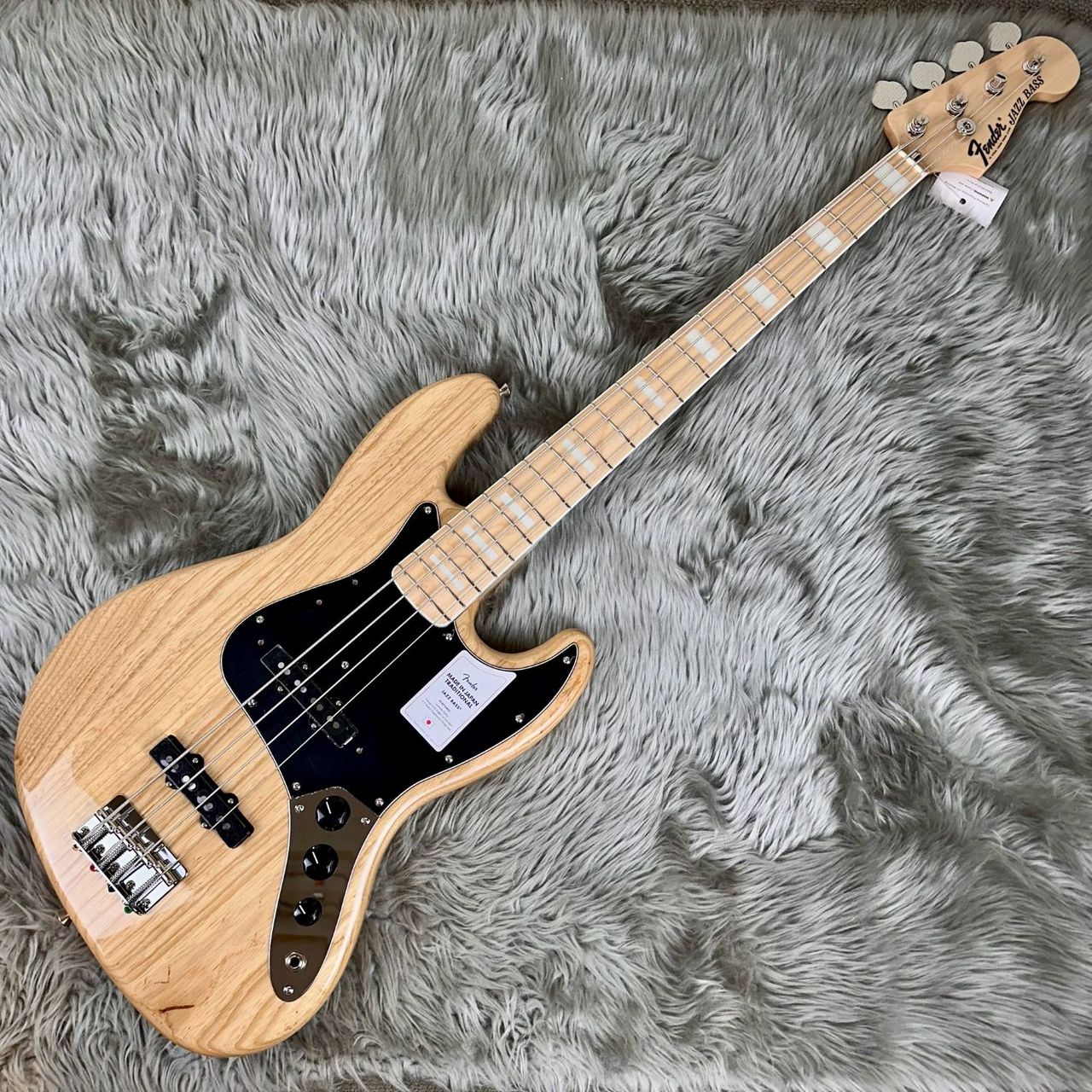 Fender Made in Japan Traditional 70s Jazz Bass Maple Fingerboard