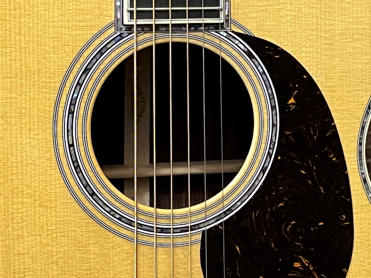 Martin 【日本総本店】【煌びやかな000最高峰モデル】000-42 Standard