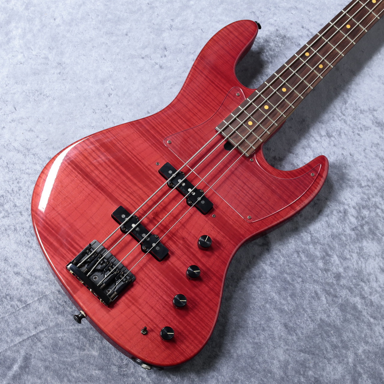 Sadowsky Standard 4st Flame Maple Top/Alder Back 【超軽量個体 