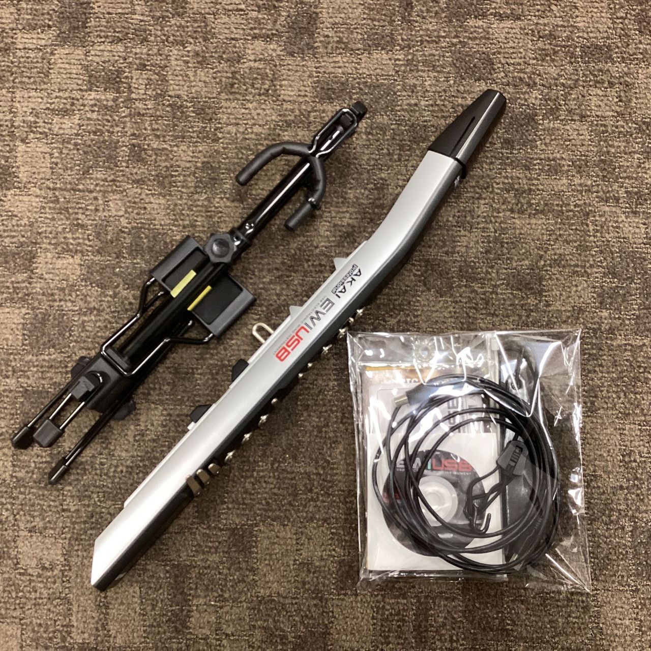 AKAI EWI USB【現物写真】（中古/送料無料）【楽器検索デジマート】