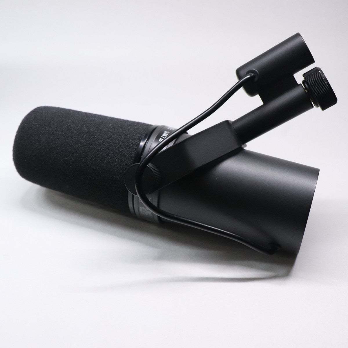 Shure SM7B 【梅田店】（中古/送料無料）【楽器検索デジマート】