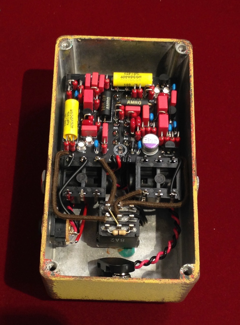 KarDiaN C6H8O6 / ビタミンC 【ファズ】(新品/送料無料)【楽器 KarDiaN C6H8O6 / ビタミンC 【ファズ】(新品/送料無料)【楽器