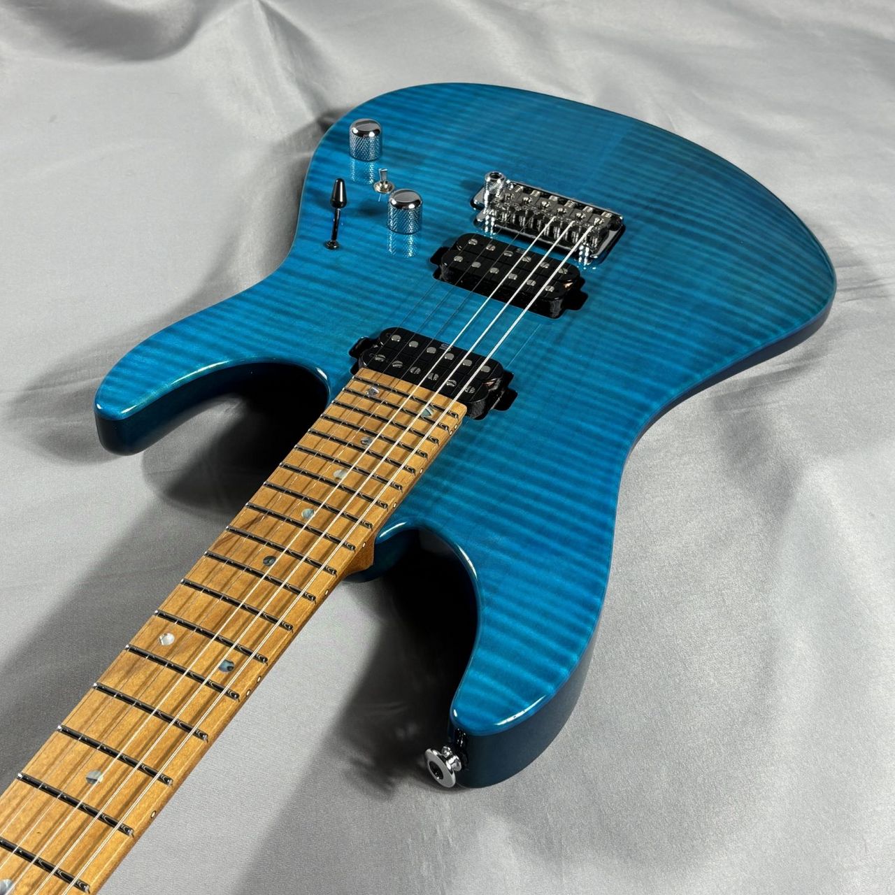 ギター macmil MD-MM Produceからナイロン弦エレアコギター「SE-01 F」が発売