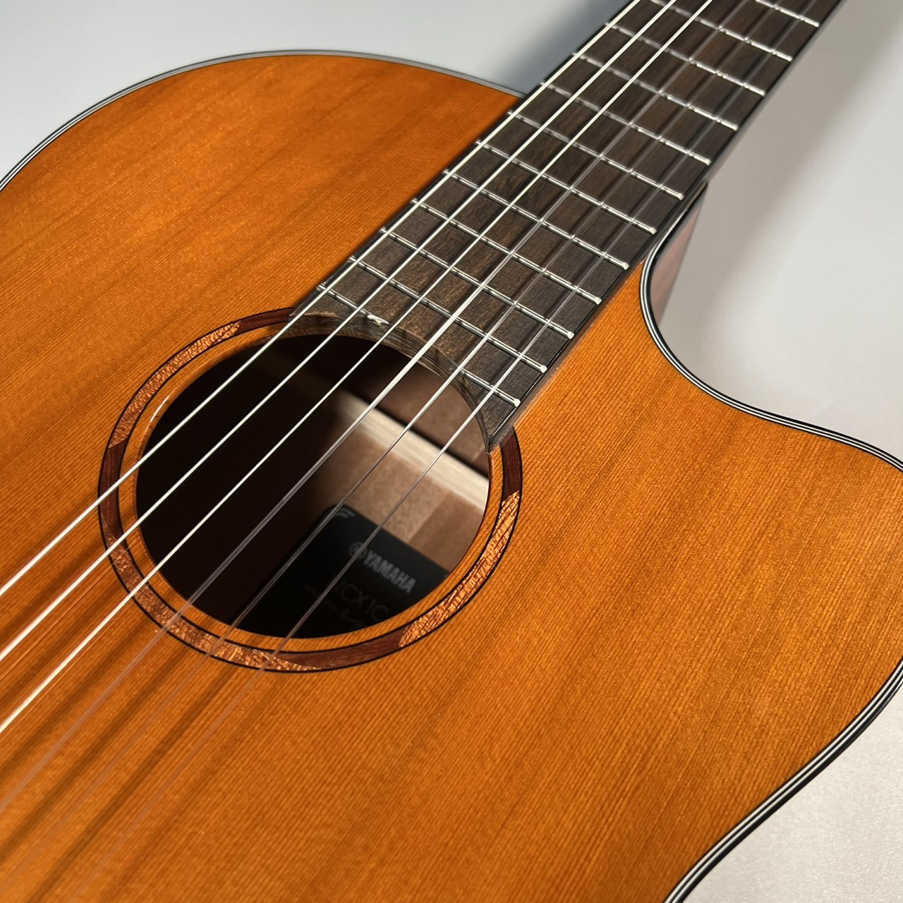YAMAHA NCX1C Natural (ナチュラル) エレガットギター 【現物写真
