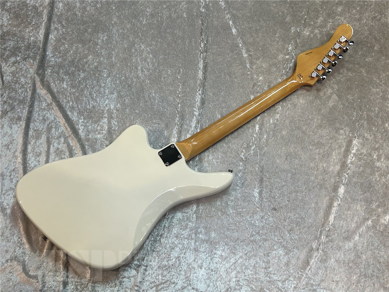 Aria Pro II RETRO-1532J (Vintage White)（新品/送料無料）【楽器検索
