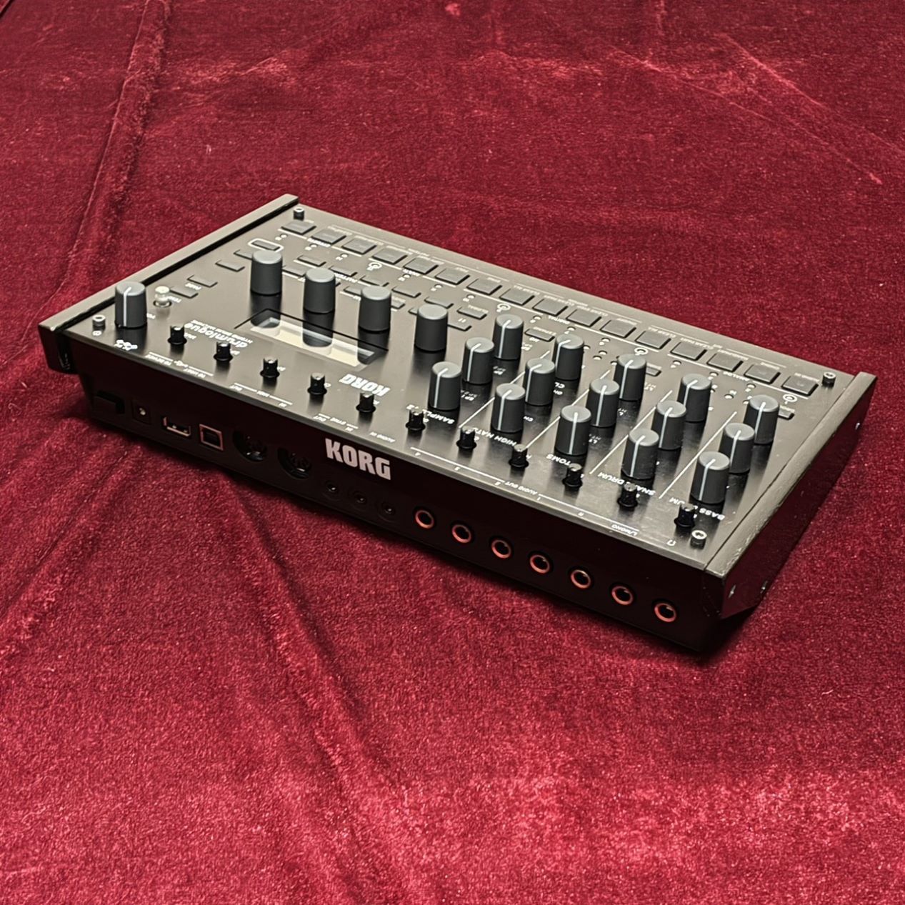 KORG drumlogue ドラムシンセサイザー drumlogue | KORG (USA)