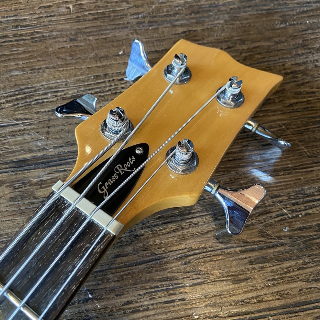 Grass Roots エレキベース G-UT-46MS ミディアムスケール GrassRoots G-UT-46MS Electric Bass（中古/送料無料）【楽器