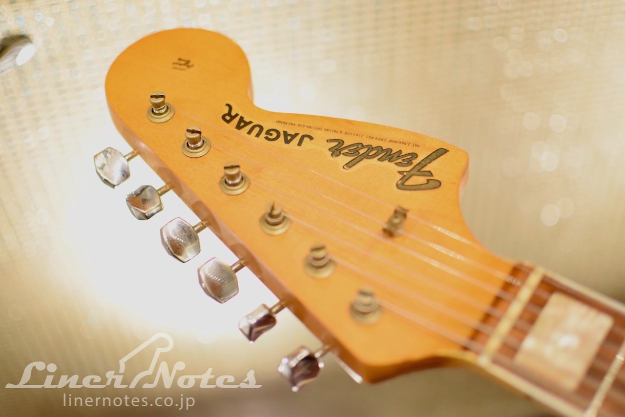 Fender 1966 Jaguar (3 Tone Sunburst)（ビンテージ
