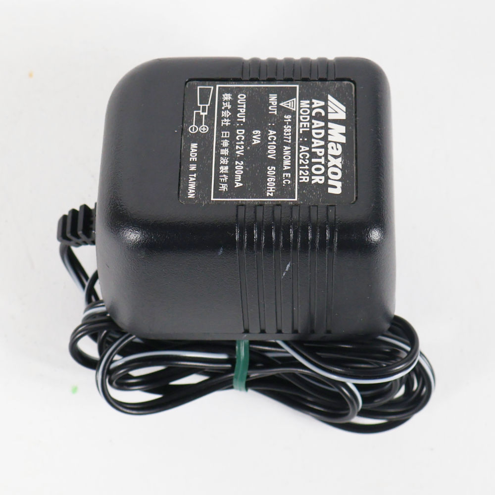 ☆名機☆MAXON AD-900 マクソンアナログディレイ Maxon 【中古】 アナログディレイ MAXON マクソン AD-900 Analog Delay