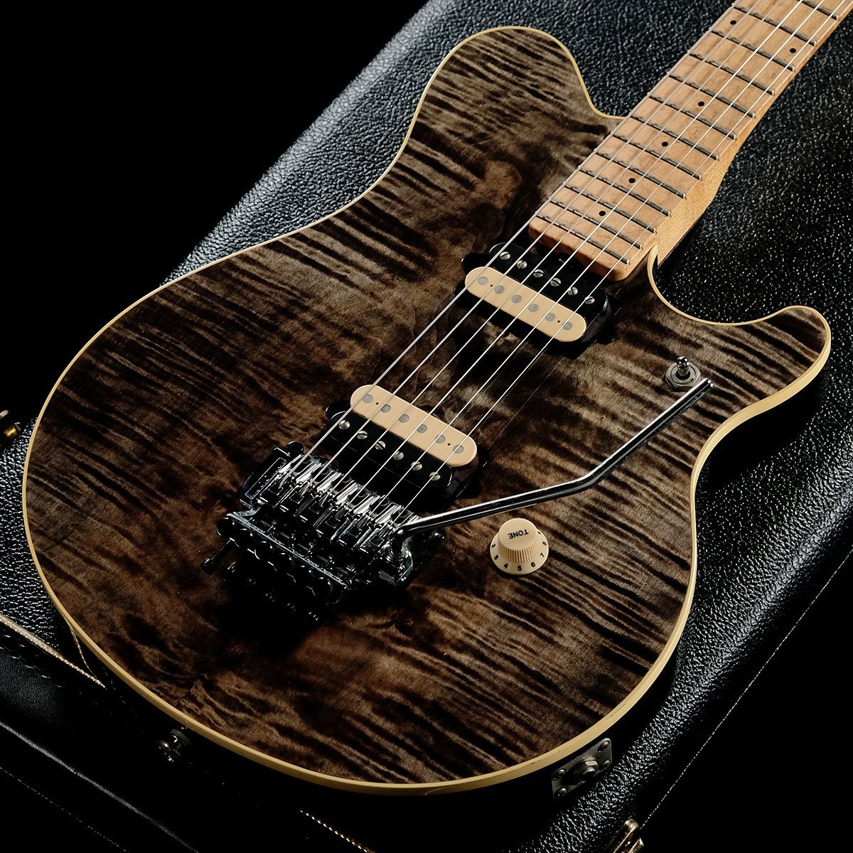 MUSIC MAN 1991 EVH Signature Black Translucent 【渋谷店