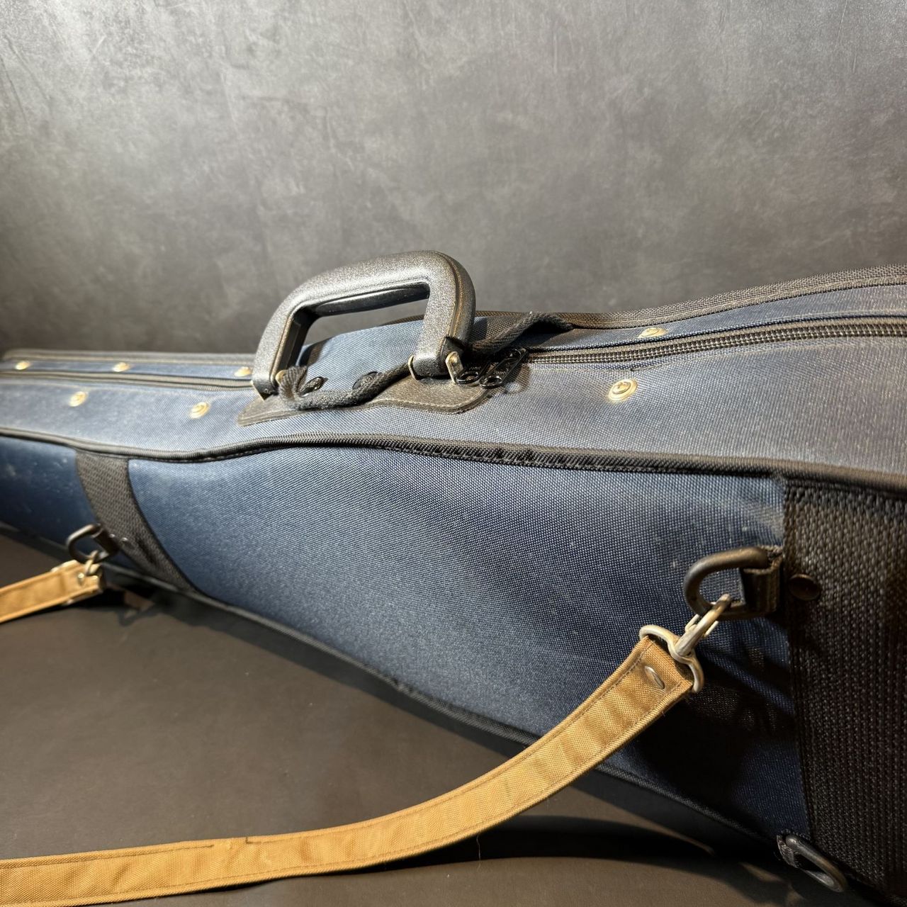 Yahoo!オークション 管理番号=a2847201【中古】HELMUT ILLNER