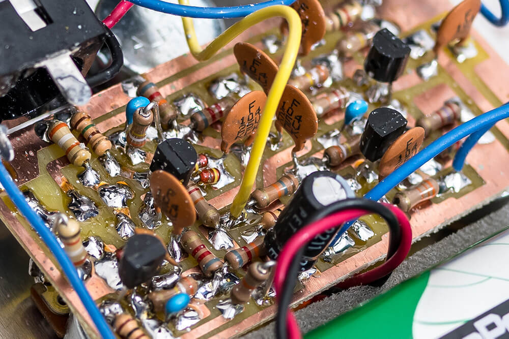 ELK SUPER FUZZ SUSTAINAR Limited 【エルクファズが数量限定で