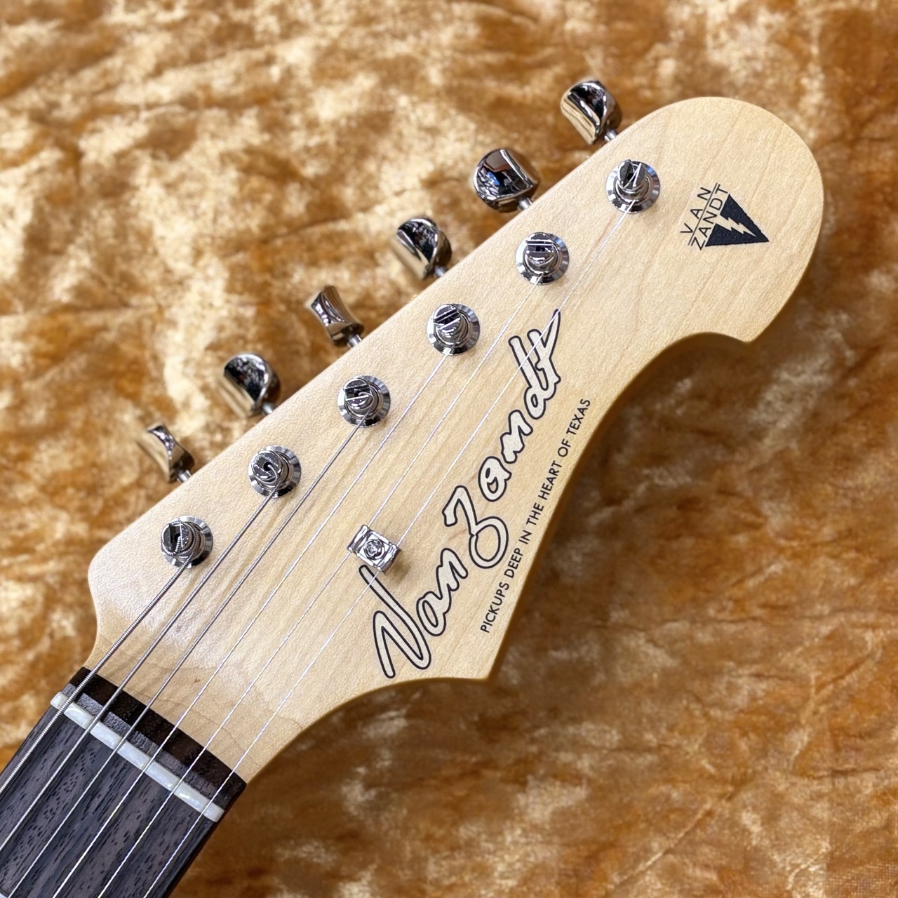 Vanzandt STV-R2 Custom WHT PG ~Black~ #10310 ≒3.31kg（新品