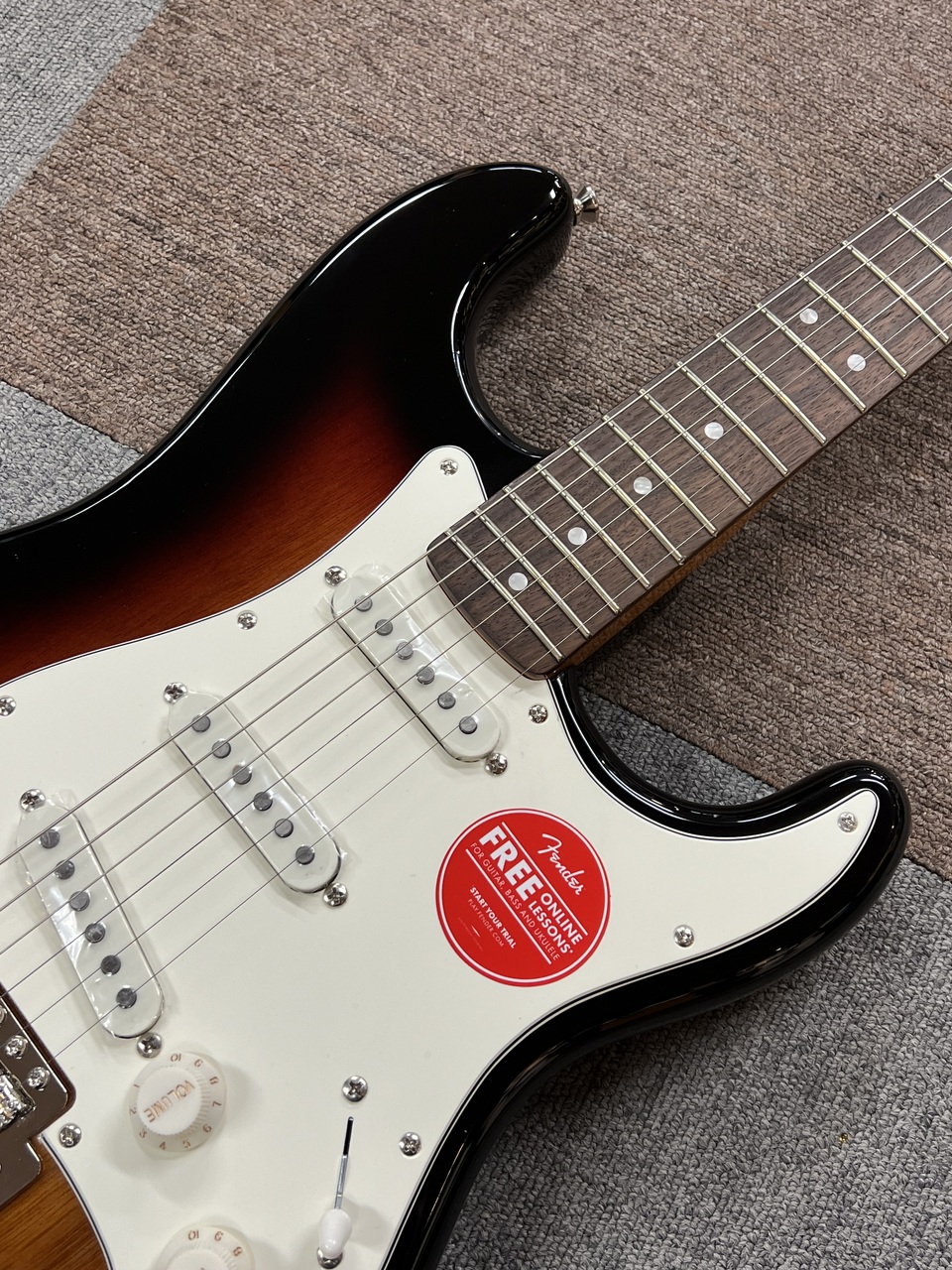 Squier by Fender Classic Vibe '60s Stratocaster