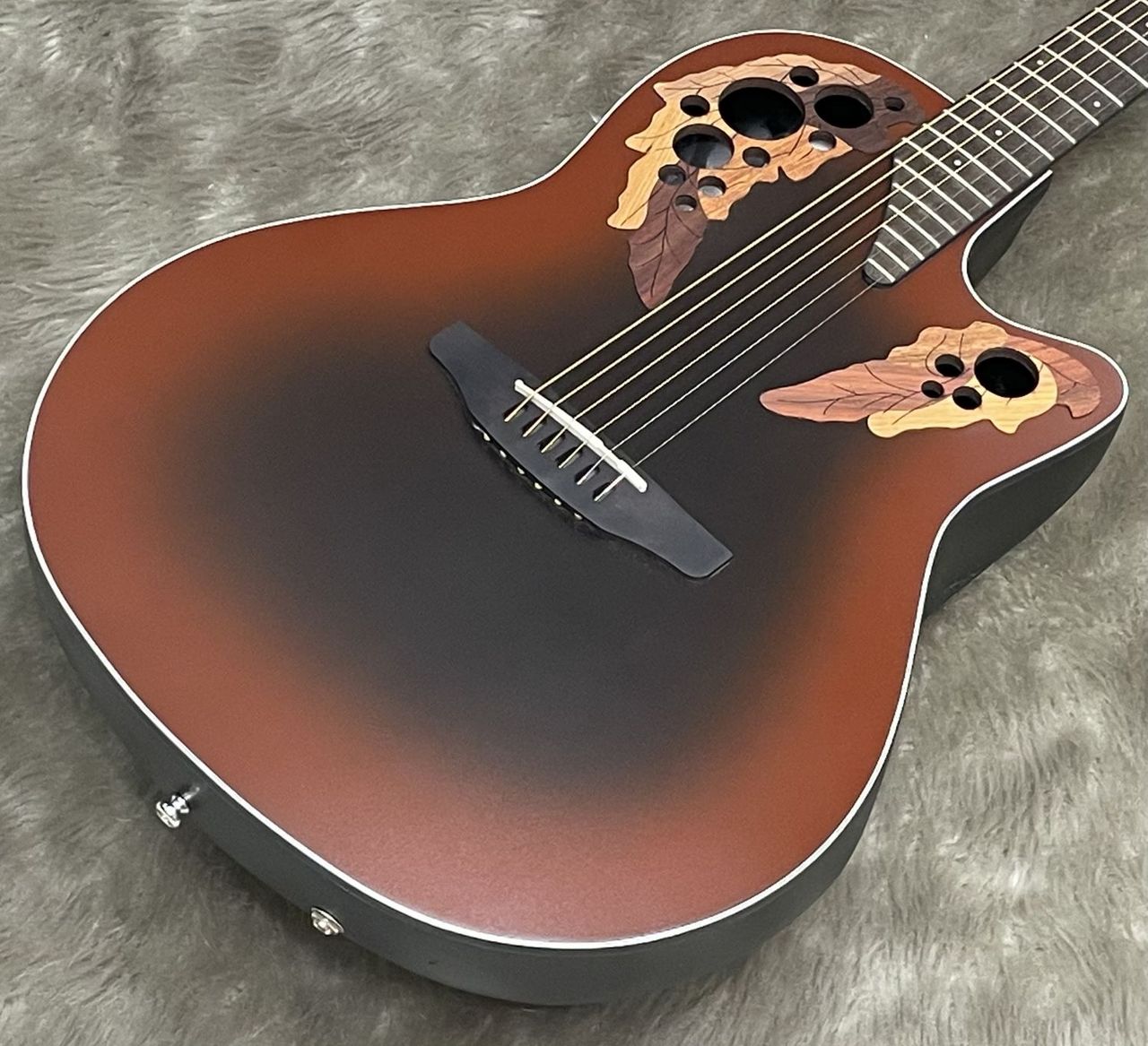 Ovation セレブリティ CE44-RRB エレアコ ギターケース付き Ovation