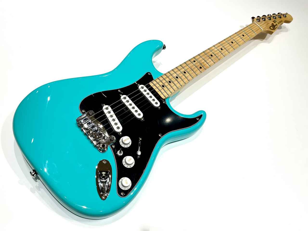 美品 G&L ギター S-500 日本製 レアカラー ハードケース付 G&L S-500 Premium Made in Japan – 神戸ギターショップ B-West