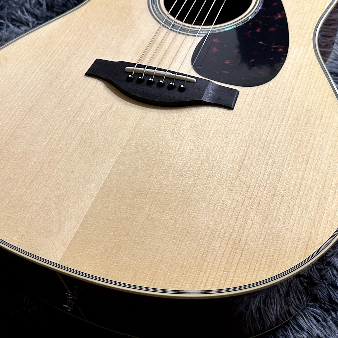 YAMAHA LL6 ARE チューナー付き Amazon | ヤマハ YAMAHA アコースティックギター LL6 ARE DT