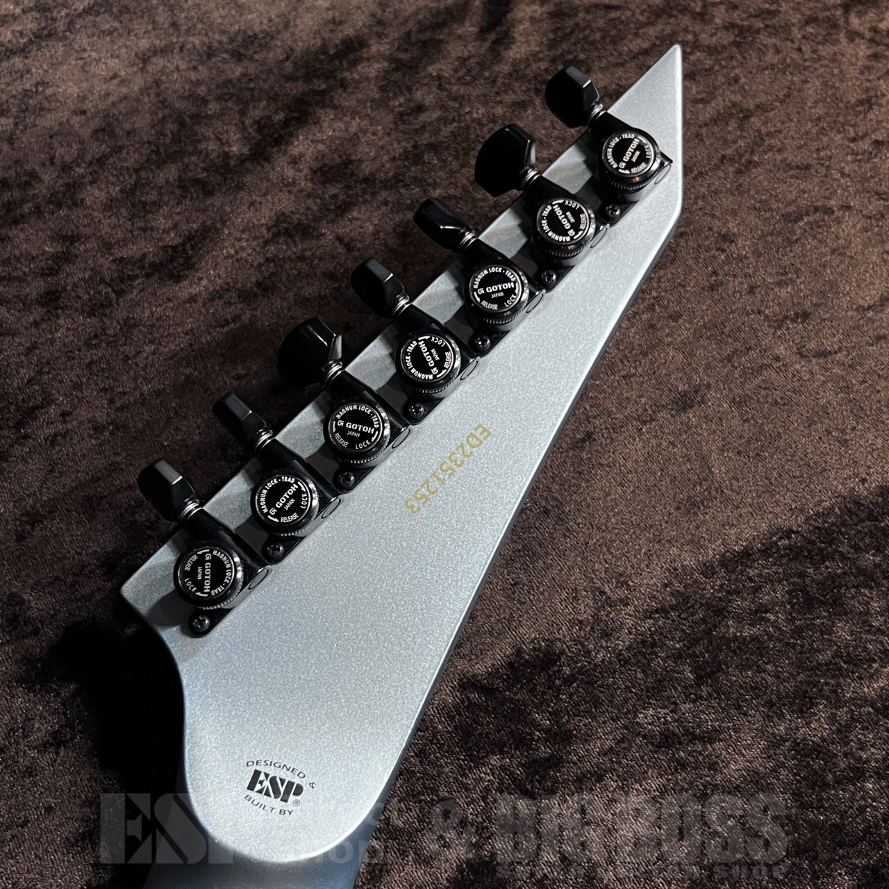 EDWARDS E-M-II-7 【Ice Blue Metallic】（新品/送料無料）【楽器検索