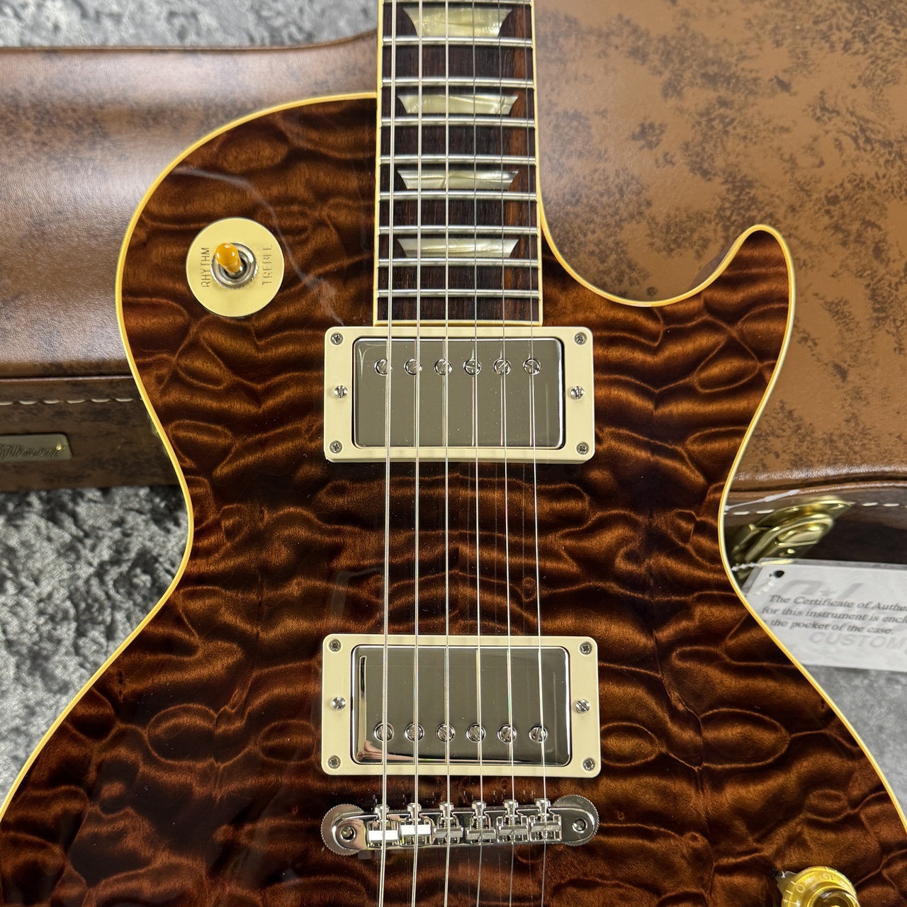 価格交渉ご自由に!ギター　キルトトップタイプ Sterling by MUSIC MAN AX40-TBL-M AXIS Trans Blue JAPAN