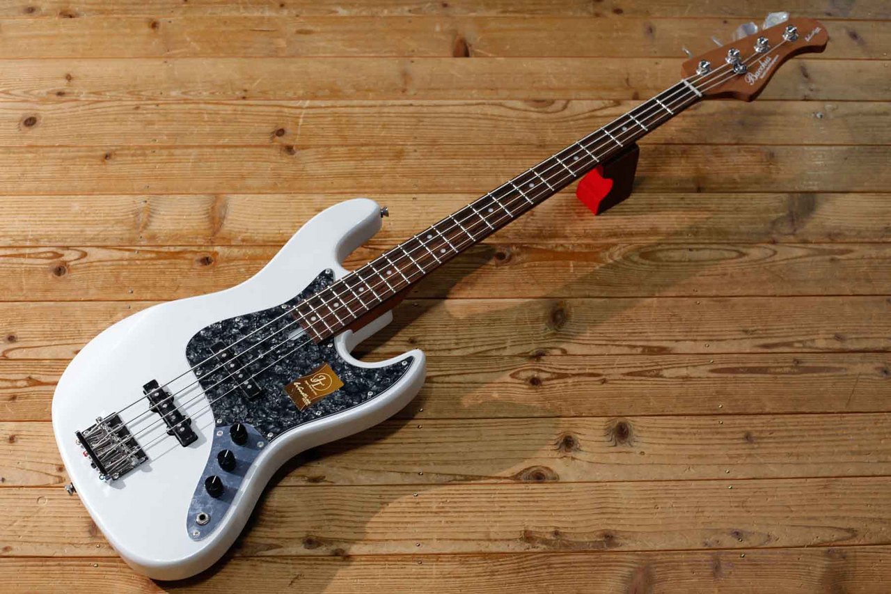 Bacchus エレキベース プレシジョンベースタイプ 4弦 ホワイト Bacchus WL604-RSM/R PWH (Pearl White) 【決算SALE!!～9月30日まで