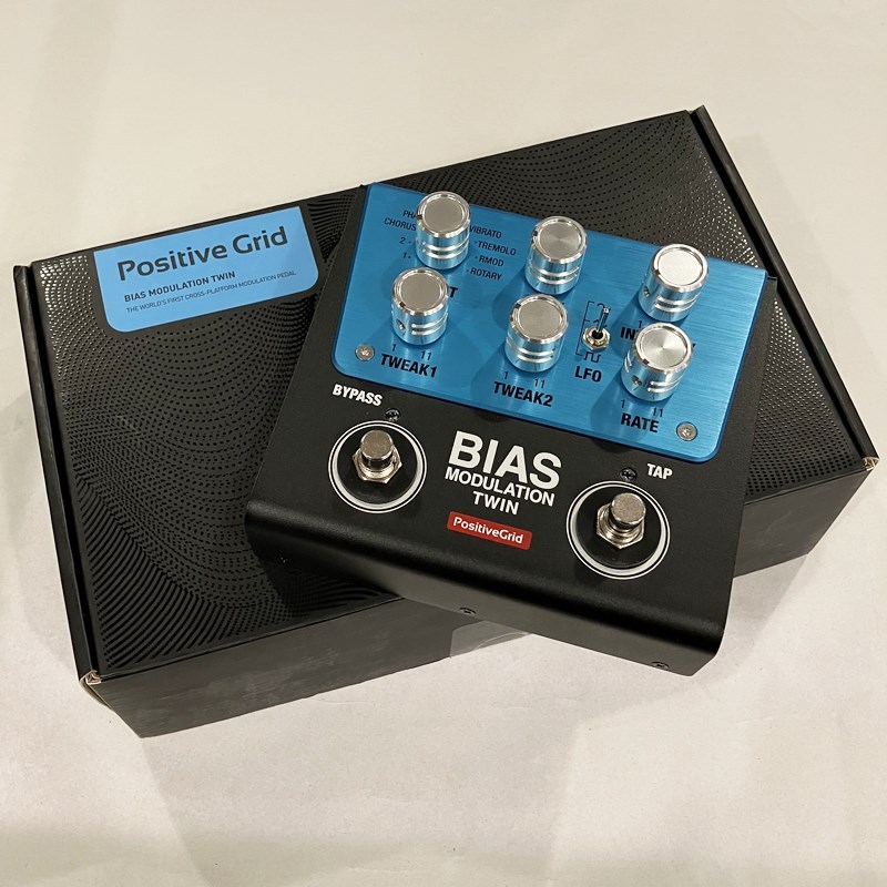 BIAS Modulation Twin モジュレーションペダル - 楽器、器材