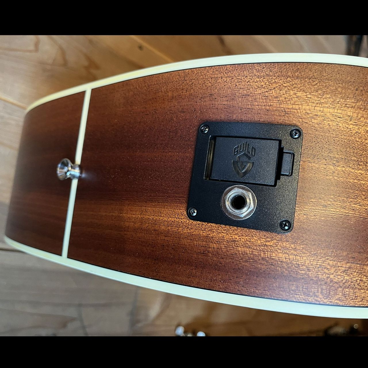 GUILD D-240E（中古）【楽器検索デジマート】