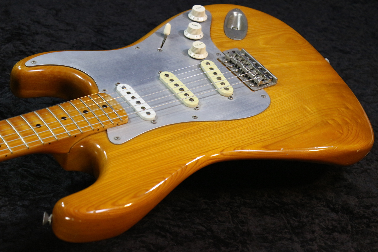 最終価格　ストラトSSSアセンブリ　高品質　Profesional　金色口紅 Crews Maniac Sound KTR LS-02 P-90 - Gold Top | Blue Guitars Online