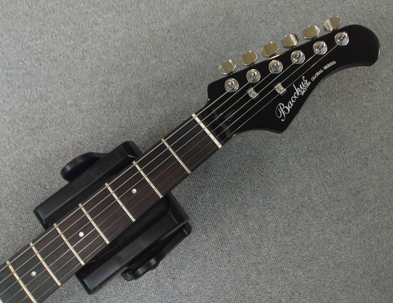 Bacchus / BARON-JAZZ NA /セミホロウ BARON-JAZZ NA (Bacchus)