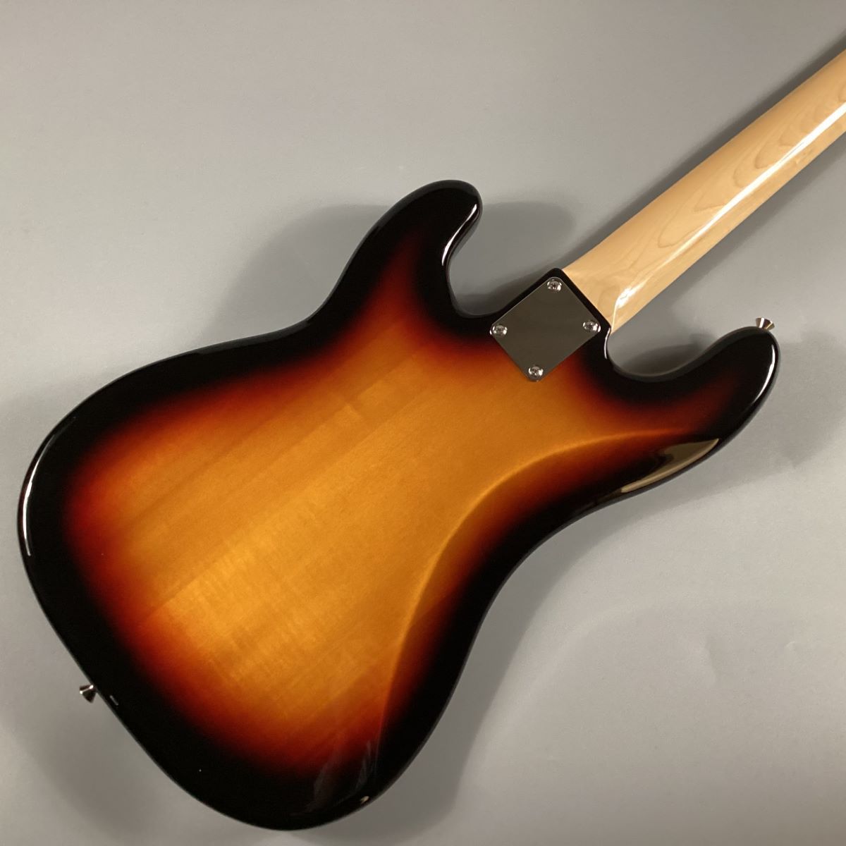 Fender Made in Japan Traditional 60s Precision Bass Rosewood Fingerboard  3-Color Sunburst エレキベース プレ（新品/送料無料）【楽器検索デジマート】