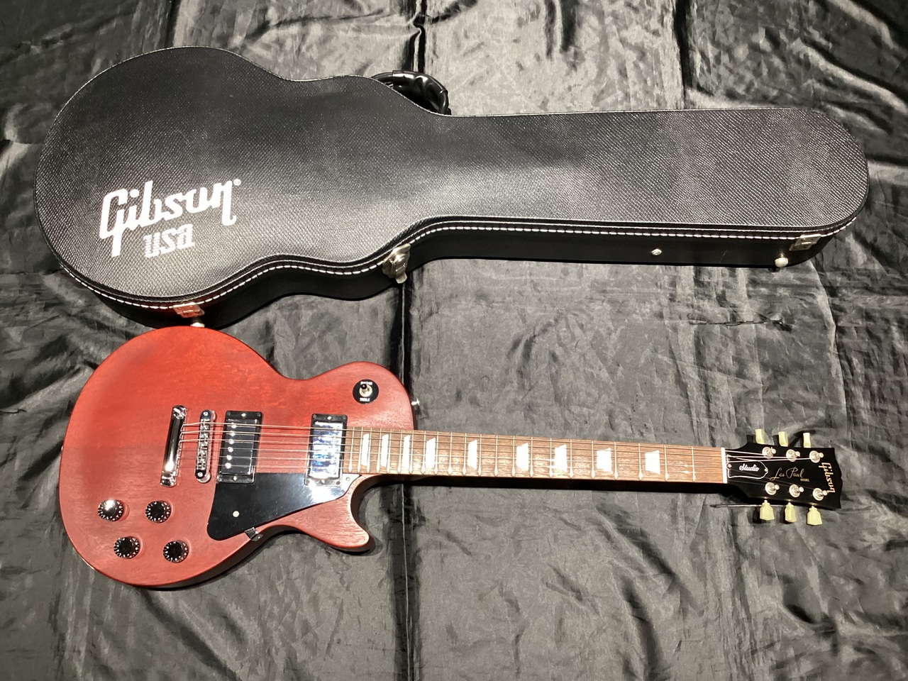 Gibson Les Paul Studio Faded Worn Cherry 2007年製（中古）【楽器