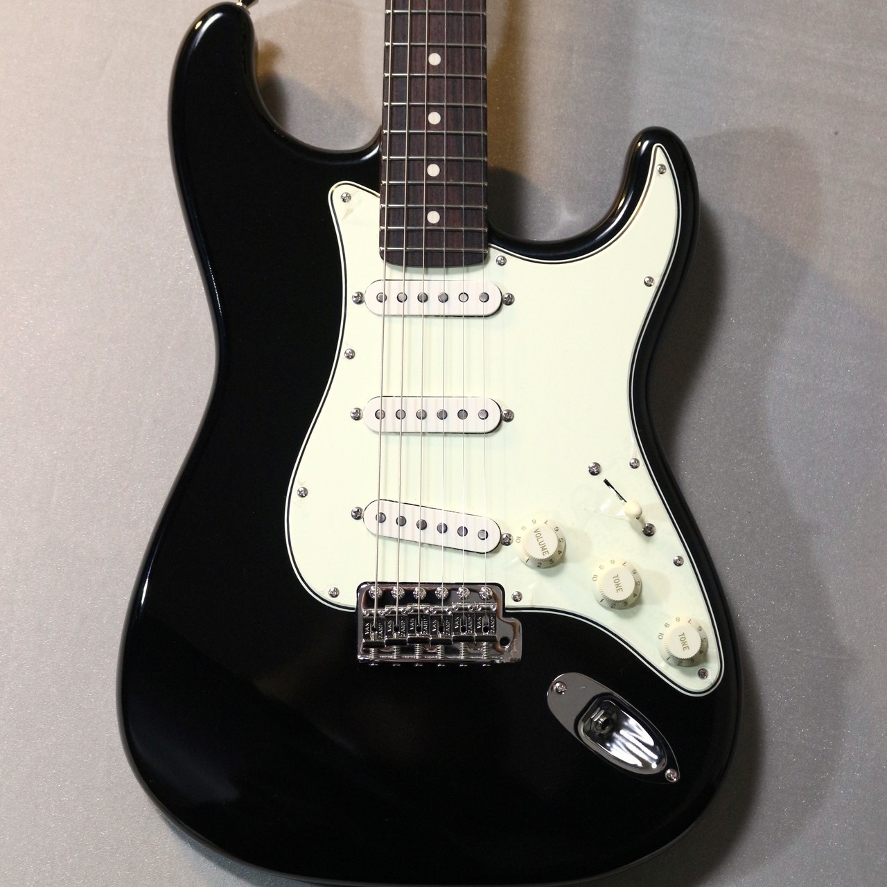 Vanzandt STV-R2 Black-#10305 【3.43kg】【待望の入荷!!】（新品/送料