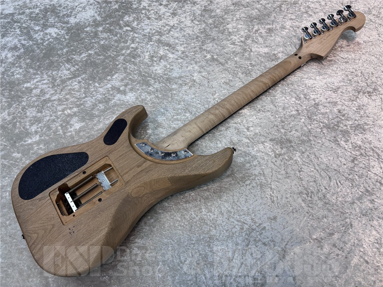 ロストラム Washburn N4 NUNO使用モデル ロストラム Washburn N4 NUNO使用モデル Washburn ワッシュバーン N4