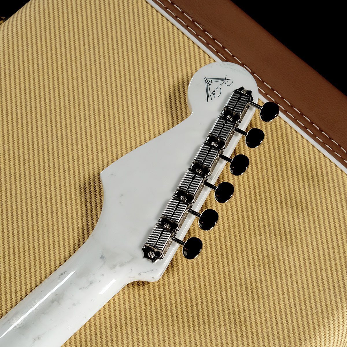 ギターです！ mt0148315_m.jpg