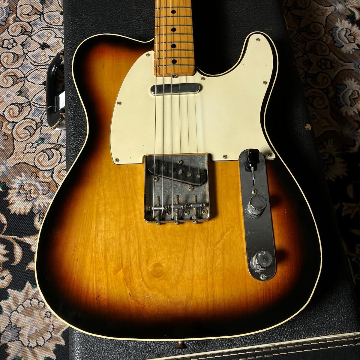Fender 1970 Telecaster Custom Sunburst / 1-Piece Maple Neck