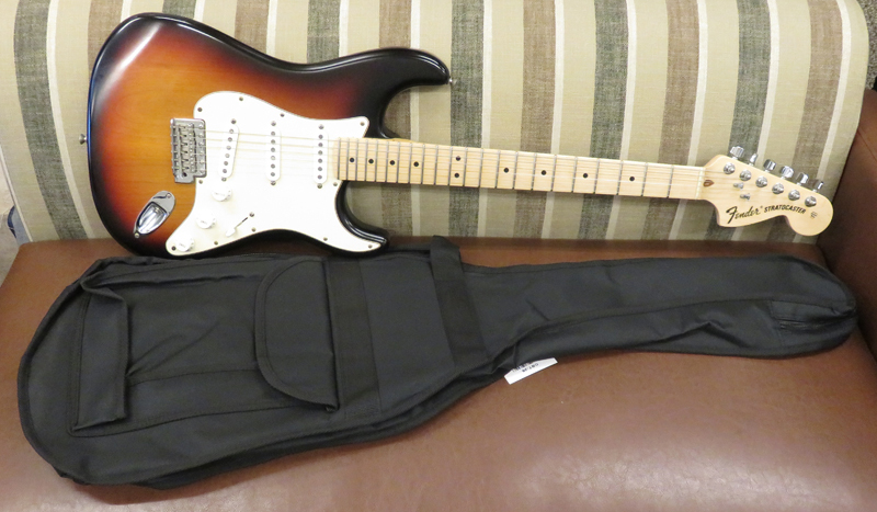 Fender ハイウェイワン（改造　付属品多数） Yahoo!オークション -「fender usa highway one」の落札相場