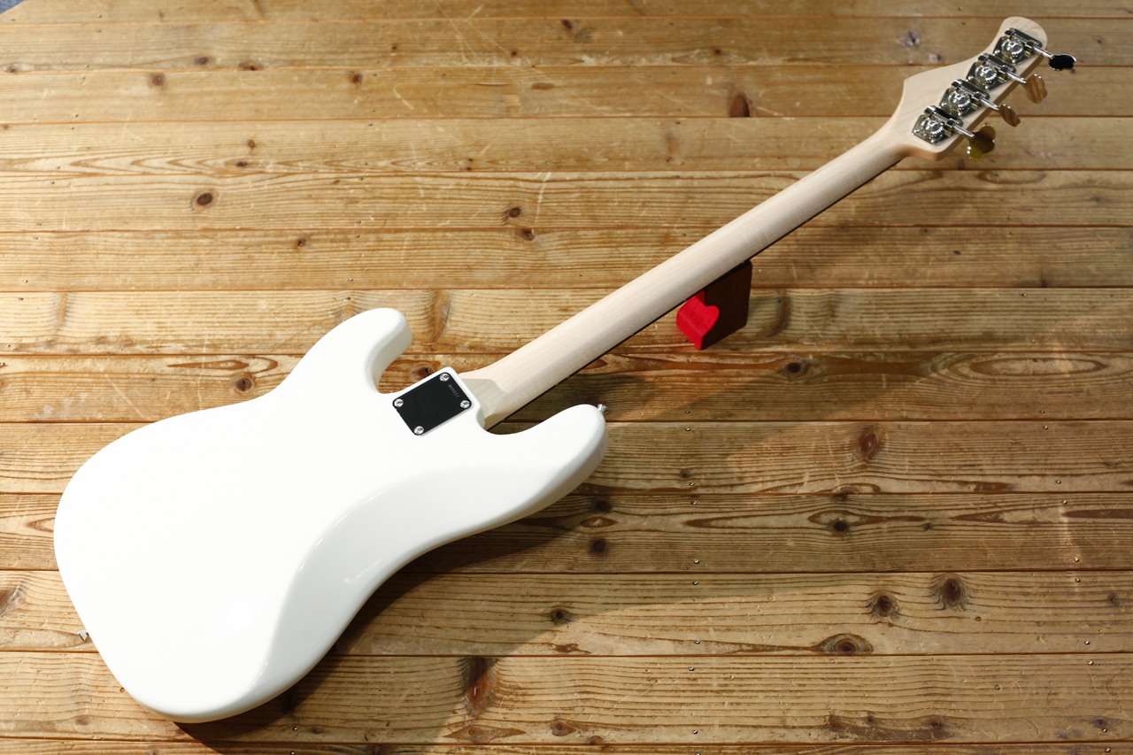 Crews Maniac Sound NPB Rosewood ｜ Olympic White（新品