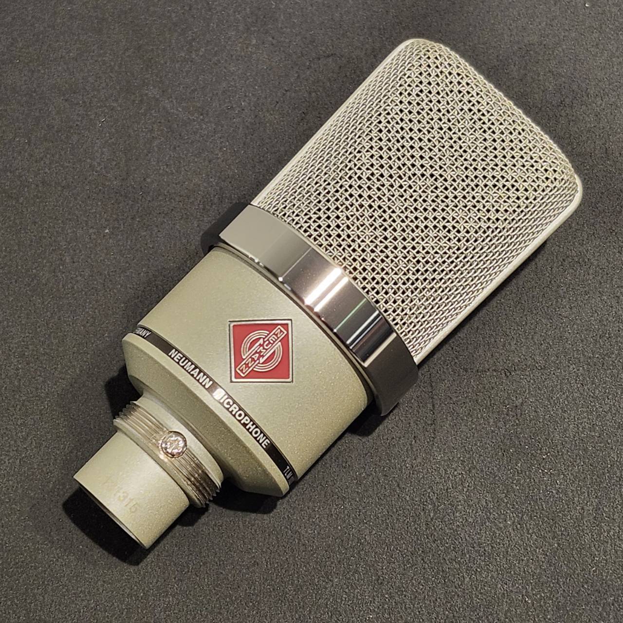 NEUMANN TLM 102【ショックマウント付】（中古/送料無料）【楽器検索