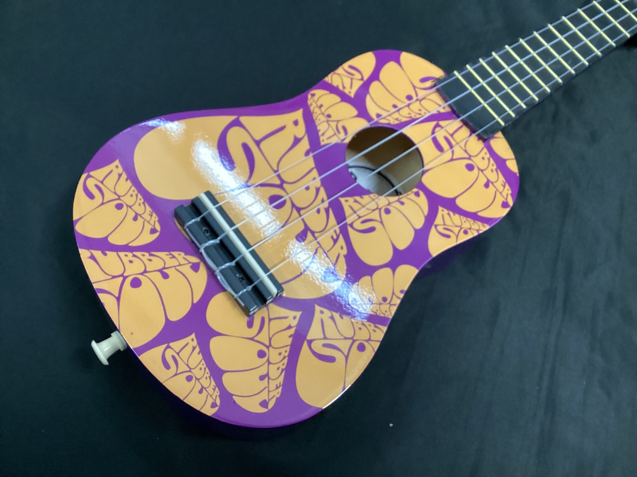 出産祝いなども豊富 The (ウクレレ NO.BEATUK2 Soul Rubber Ukulele Beatles ギター