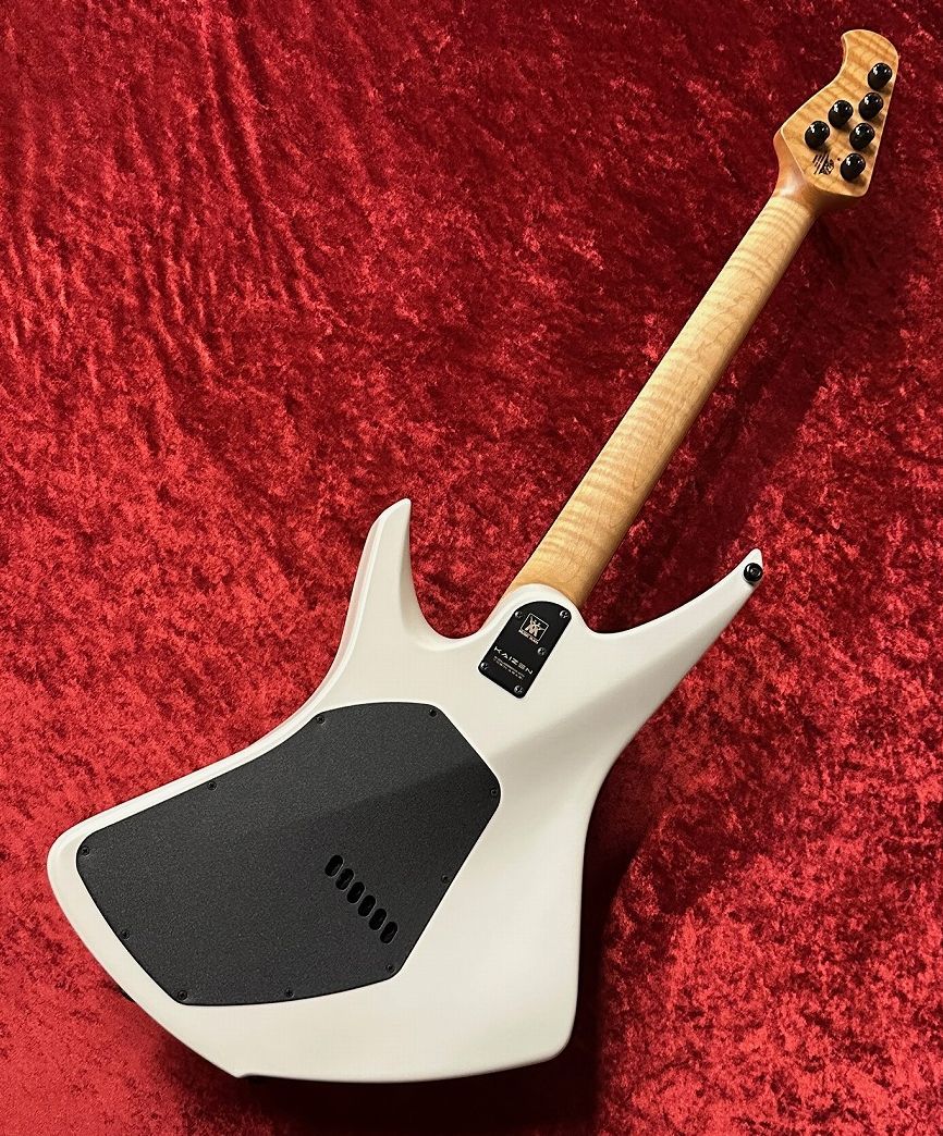ギター DeliciousTaylormade The Mars Wah MUSIC MAN KAIZEN 6 Chalk White（新品特価/送料無料