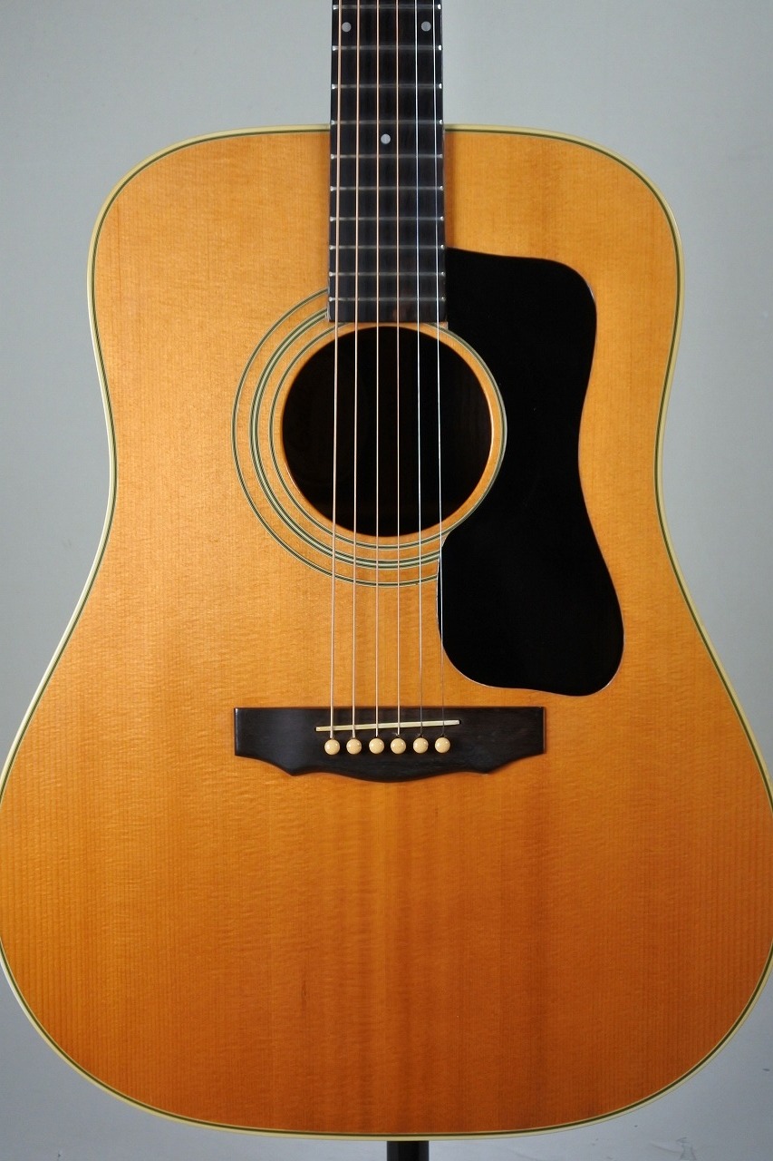 Guild D-50 NT - Sitka Spruce/Indian Rosewood (1976) - YouTube