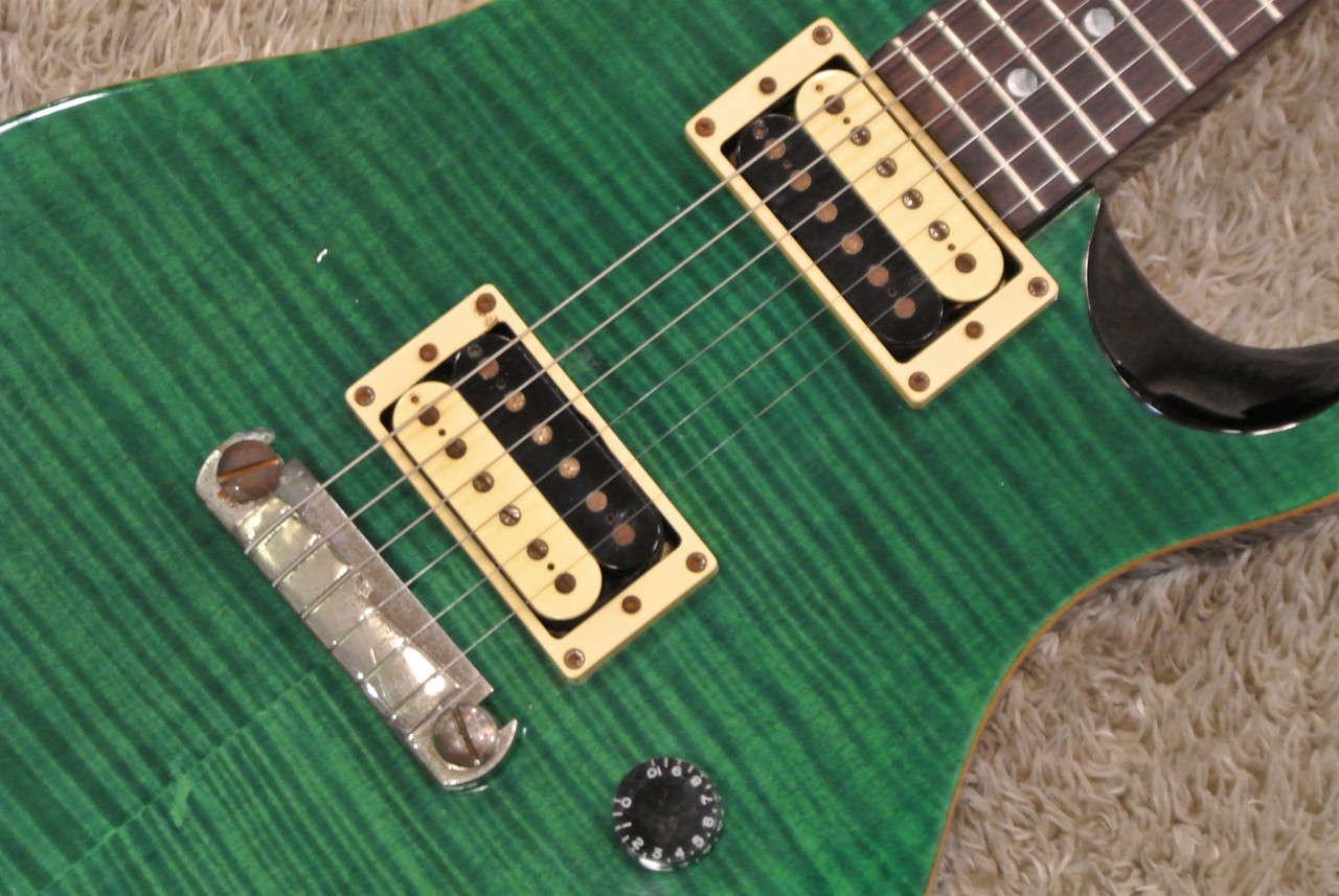 送料込み】PRS SE Santana カスタム仕様！裏蓋・アーム追加